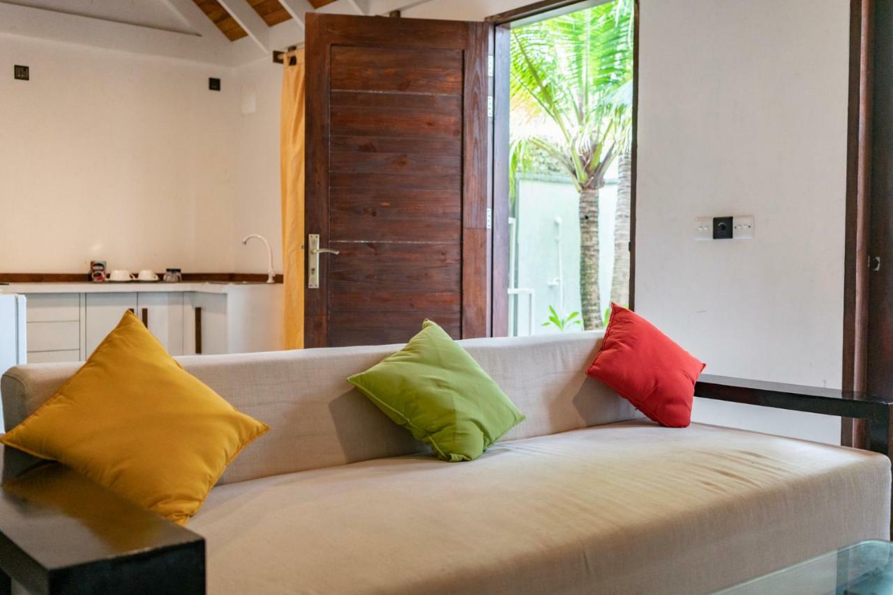 Brickwood Holiday Home Rasdhoo エクステリア 写真
